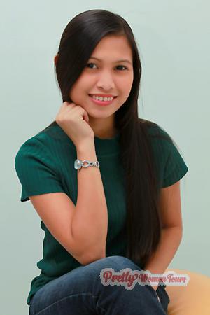 Philippines women