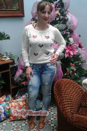154446 - Angela Age: 44 - Colombia