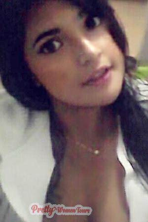 169890 - Leidy Age: 29 - Colombia