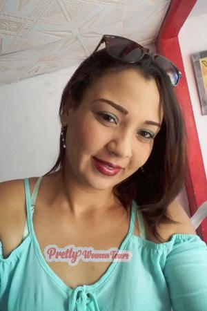 173815 - Melisa Age: 35 - Colombia