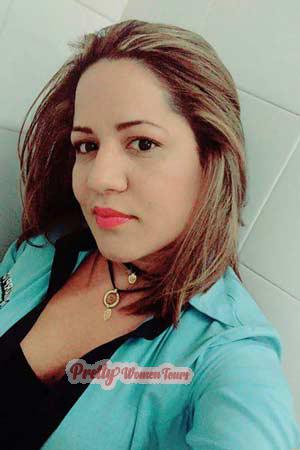 175488 - Noemy Age: 33 - Colombia