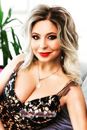 176600 - Nikol Age: 38 - Ukraine