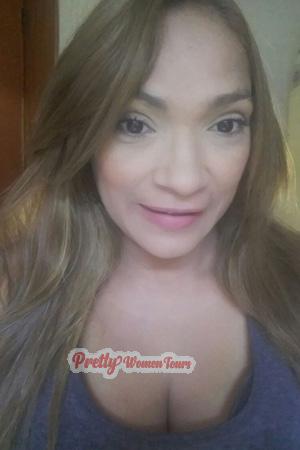 176825 - Mary Age: 56 - Colombia