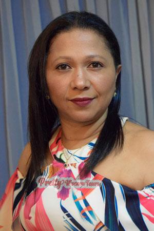 179318 - Widad Age: 54 - Colombia