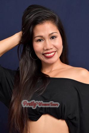 181203 - Jenny Age: 29 - Philippines