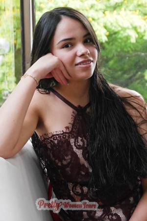 181308 - Natalia Age: 30 - Colombia