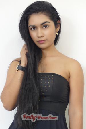 182957 - Yannine Age: 28 - Colombia