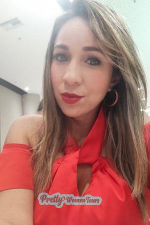 183435 - Lucia Age: 35 - Colombia