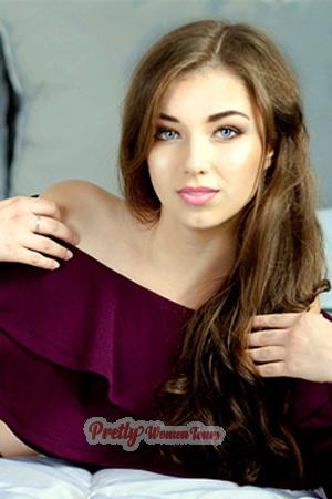183533 - Vladislava Age: 25 - Ukraine