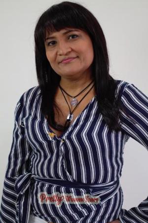 184089 - Yudis Age: 49 - Colombia