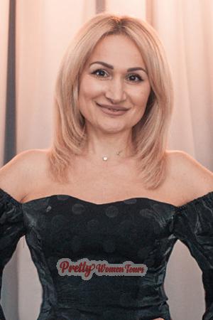 187006 - Elena Age: 54 - Ukraine