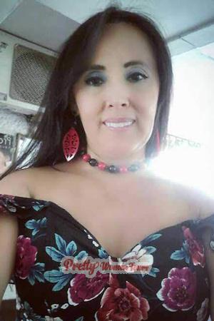 191301 - Miryam Age: 56 - Colombia