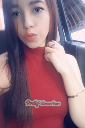 193824 - Yerelin Age: 25 - Costa Rica