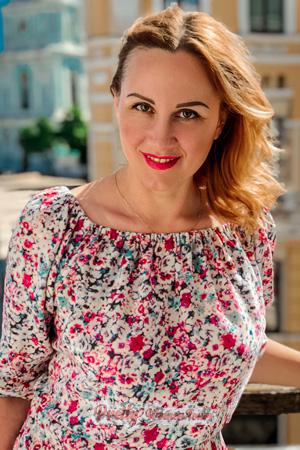 195433 - Yana Age: 47 - Ukraine