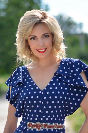 195875 - Tatyana Age: 40 - Ukraine