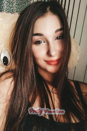 201565 - Alina Age: 18 - Ukraine