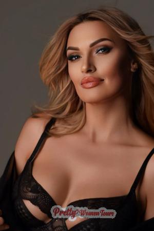 202488 - Ekaterina Age: 37 - Russia