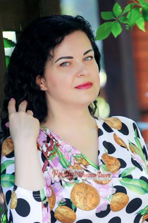 204892 - Larisa Age: 44 - Ukraine