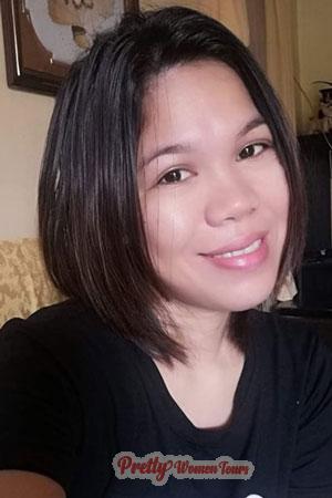 205256 - Marilou Age: 35 - Philippines
