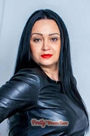 205703 - Oksana Age: 42 - Ukraine