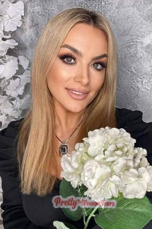 206090 - Natalia Age: 46 - Ukraine
