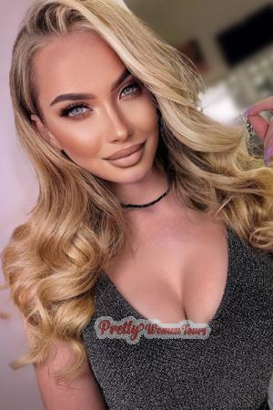 207090 - Anastasia Age: 28 - Ukraine