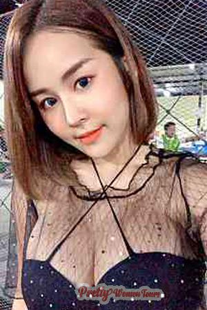 210920 - Sureerat Age: 27 - Thailand