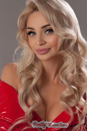 211232 - Olena Age: 28 - Ukraine