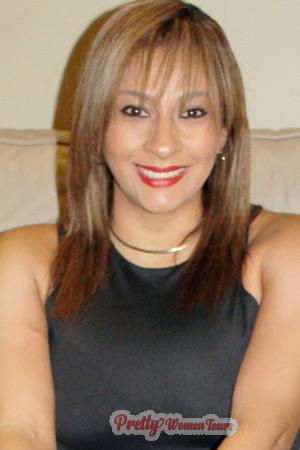 211855 - Mariam Age: 42 - Costa Rica