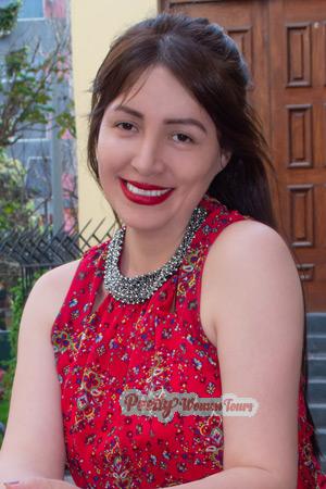 212063 - Liz Age: 38 - Peru