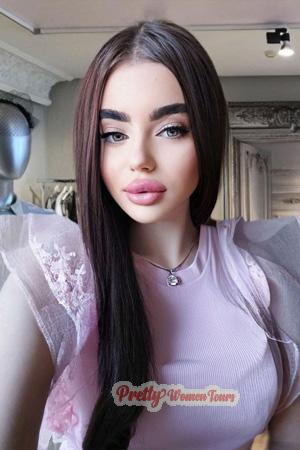 213502 - Lucia Age: 23 - Ukraine