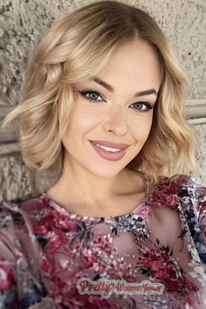 213679 - Anna Age: 24 - Ukraine