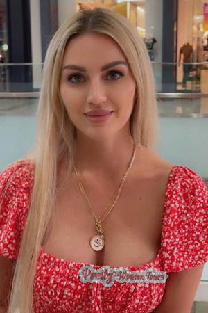 214977 - Liudmyla Age: 32 - Ukraine