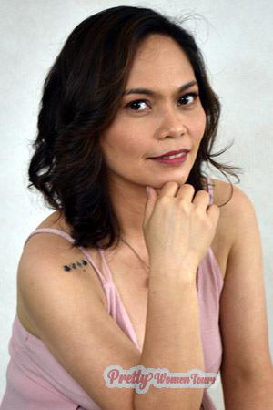 215032 - Mary Claire Age: 39 - Philippines