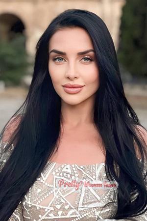 215720 - Tetiana Age: 30 - Ukraine