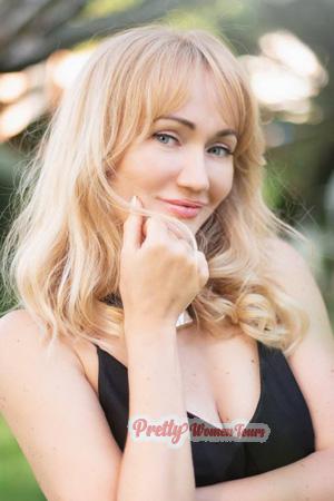 215721 - Nataly Age: 46 - Ukraine