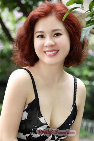 216842 - Alisa Age: 41 - China