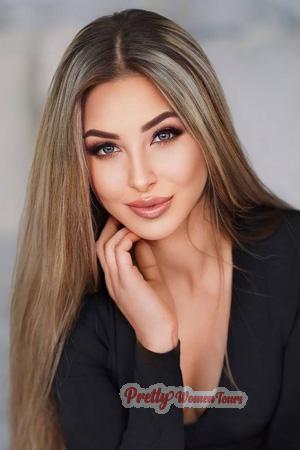 220656 - Angelina Age: 32 - Ukraine