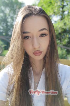 221887 - Daria Age: 18 - Moldova