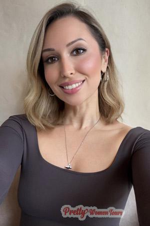 221890 - Alina Age: 36 - Ukraine