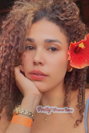 221908 - Yenifer Age: 25 - Colombia