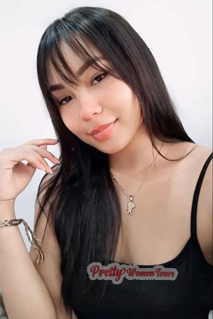 222639 - Daniela Age: 26 - Colombia
