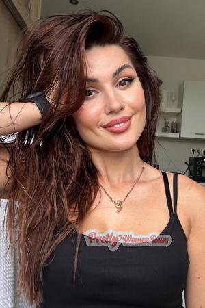 223624 - Kseniia Age: 31 - Ukraine
