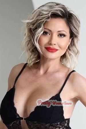 226225 - Nadiia Age: 46 - Ukraine