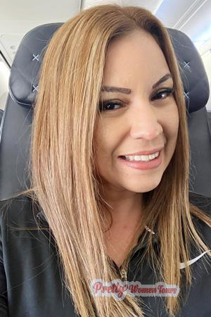 226838 - Evelyn Age: 46 - Costa Rica