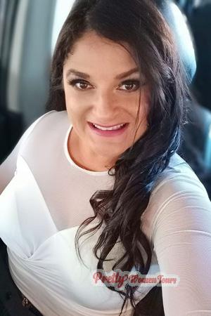 226852 - Ivannia Age: 44 - Costa Rica