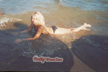 52938 - Irina Age: 40 - Russia