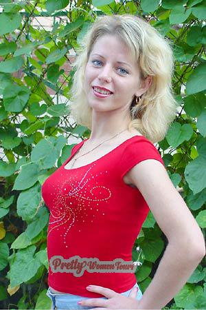 52954 - Oxana Age: 28 - Ukraine