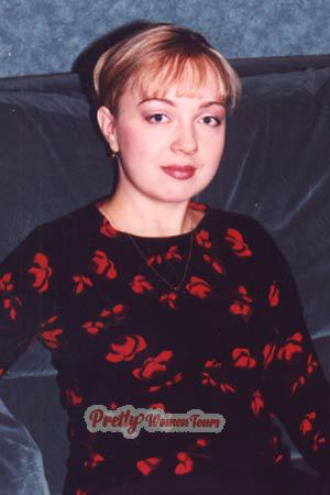 56428 - Vika Age: 32 - Ukraine