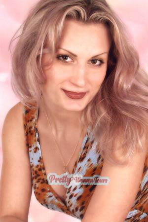 71882 - Svetlana Age: 30 - Ukraine